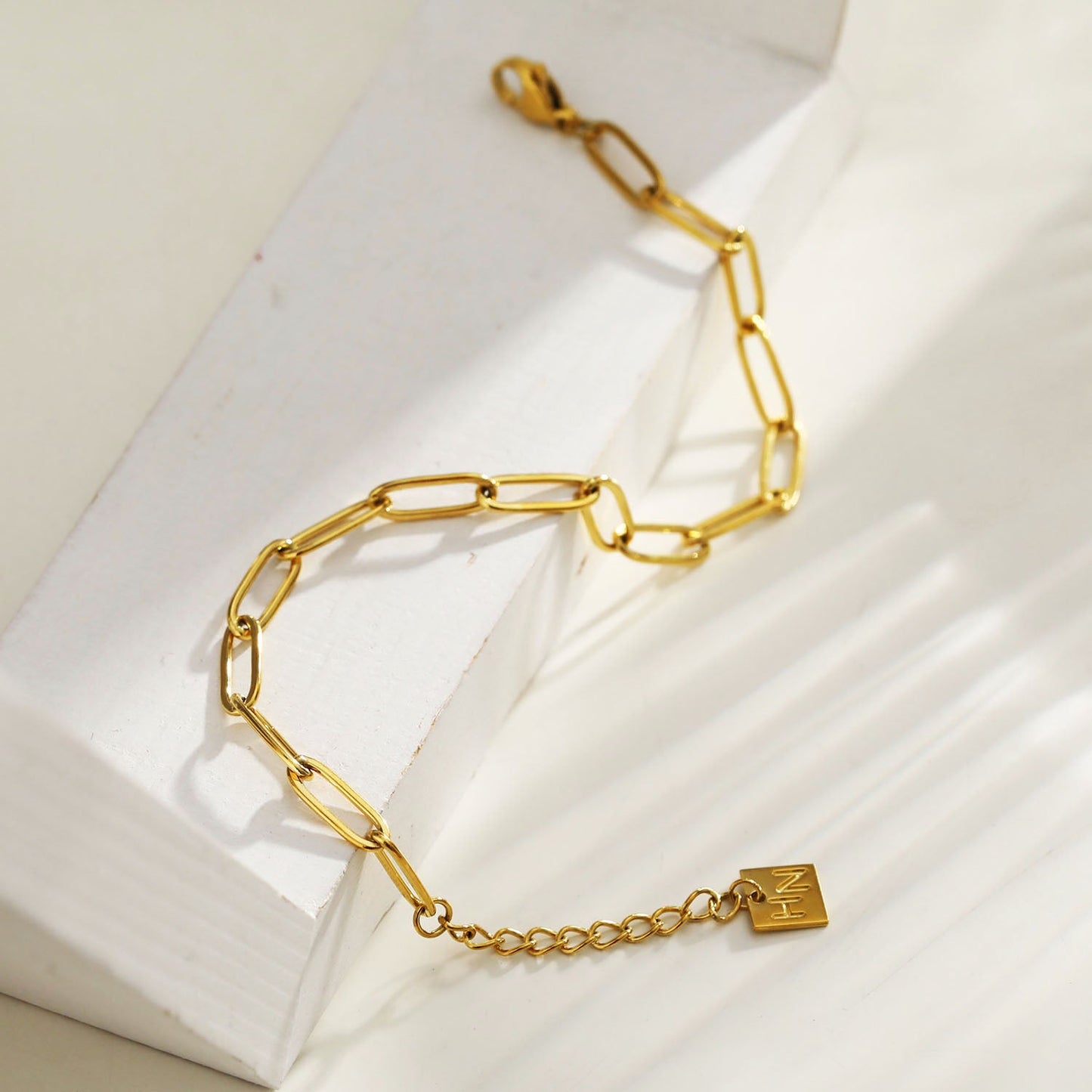 HAKILA Essential Gold Chain Link Paper-Clip Bracelet