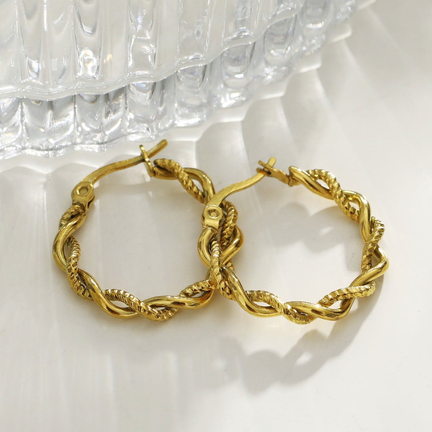 BARBARA Contrast Textured Twisted Rope Hoop Earring