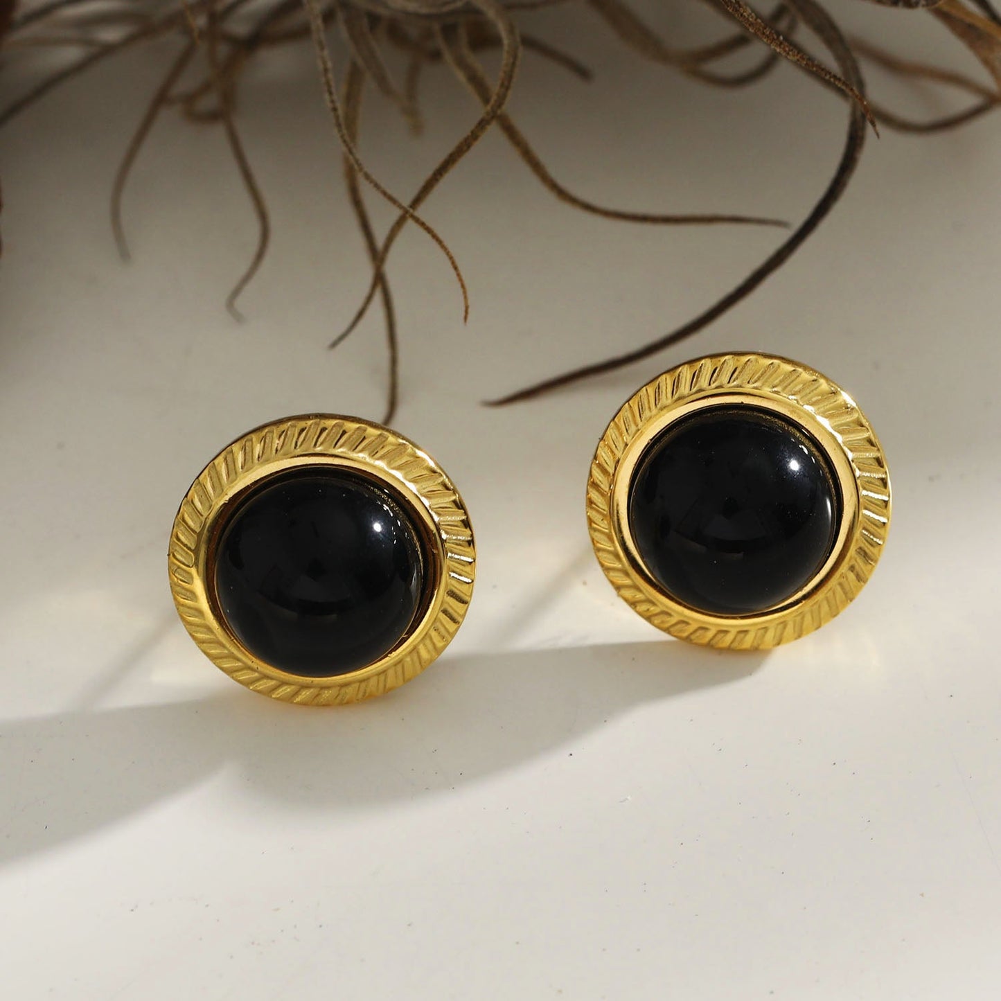 CYNTHIA Elegant Natural Stone Black Classic Stud Earrings