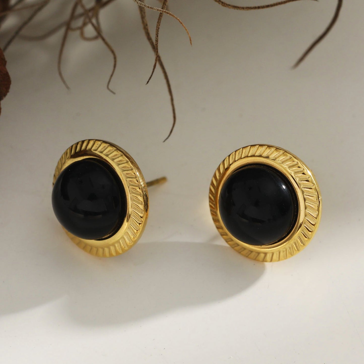 CYNTHIA Elegant Natural Stone Black Classic Stud Earrings