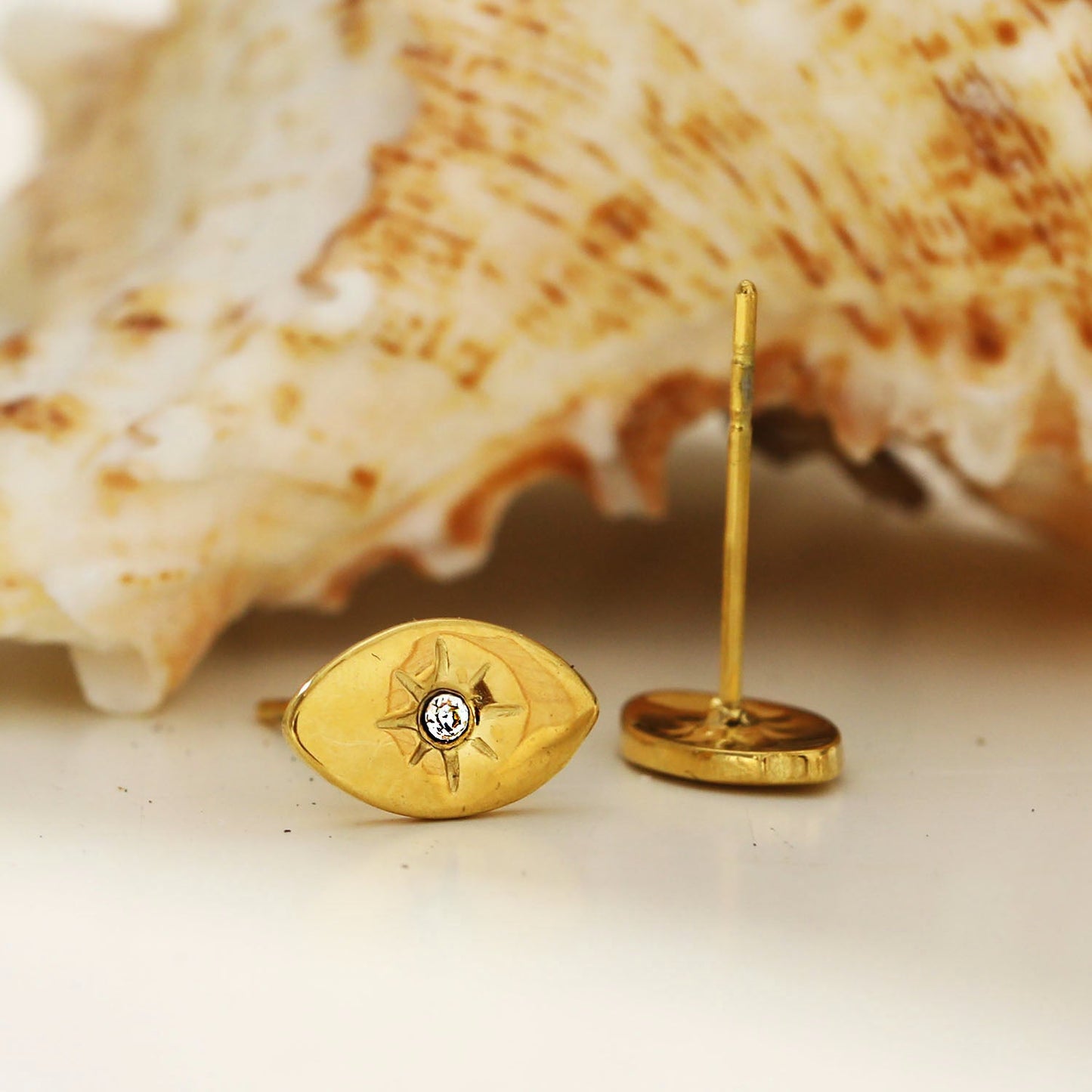 TINDRA Oval Shaped Gold Stud Earrings Featuring a Solitaire Zirconia