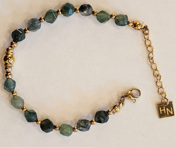 ROMANDA: Indian Agate Stones & Gold Beaded Bracelet