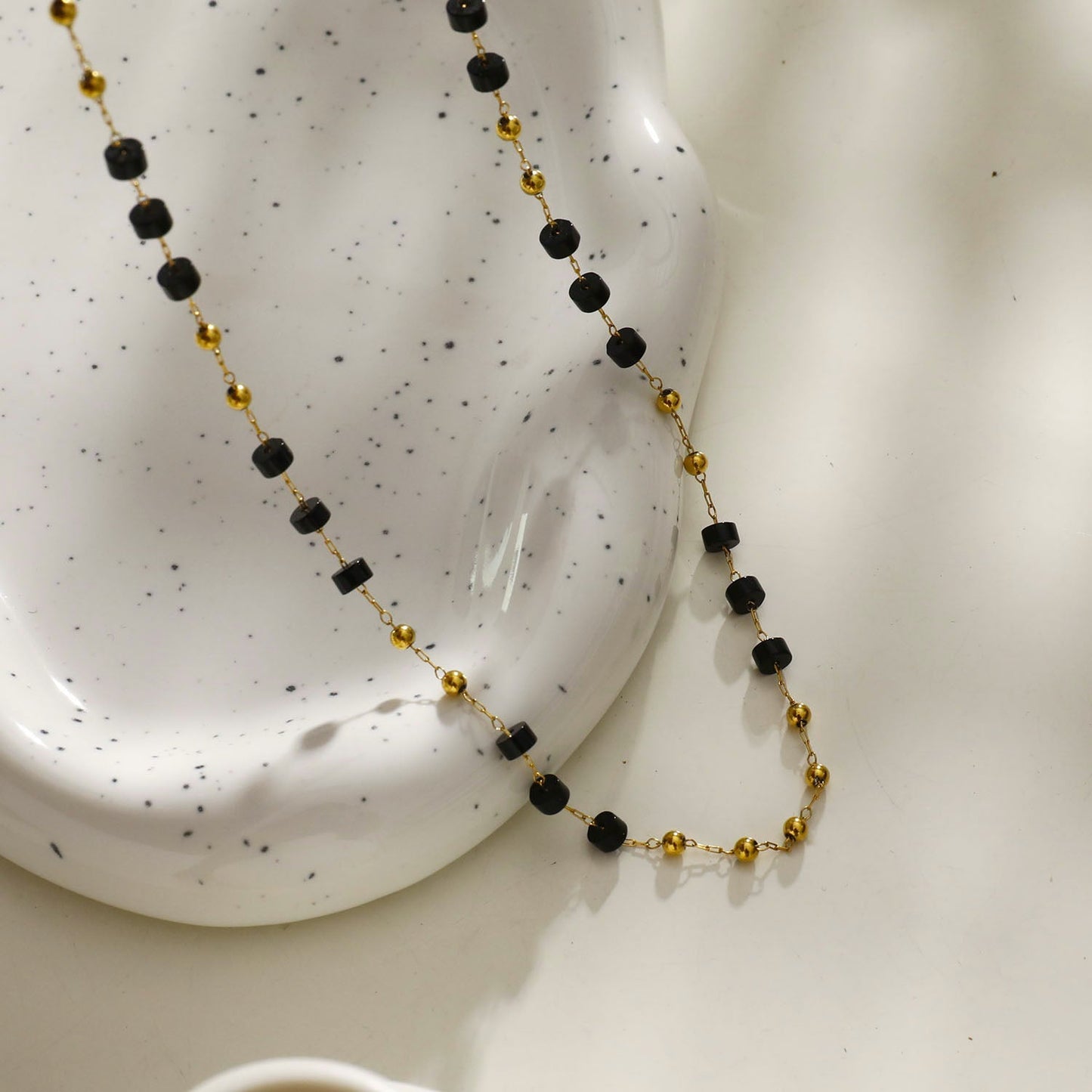 SANTA CRUZ Black Onyx and Gold Beaded Chain Necklace