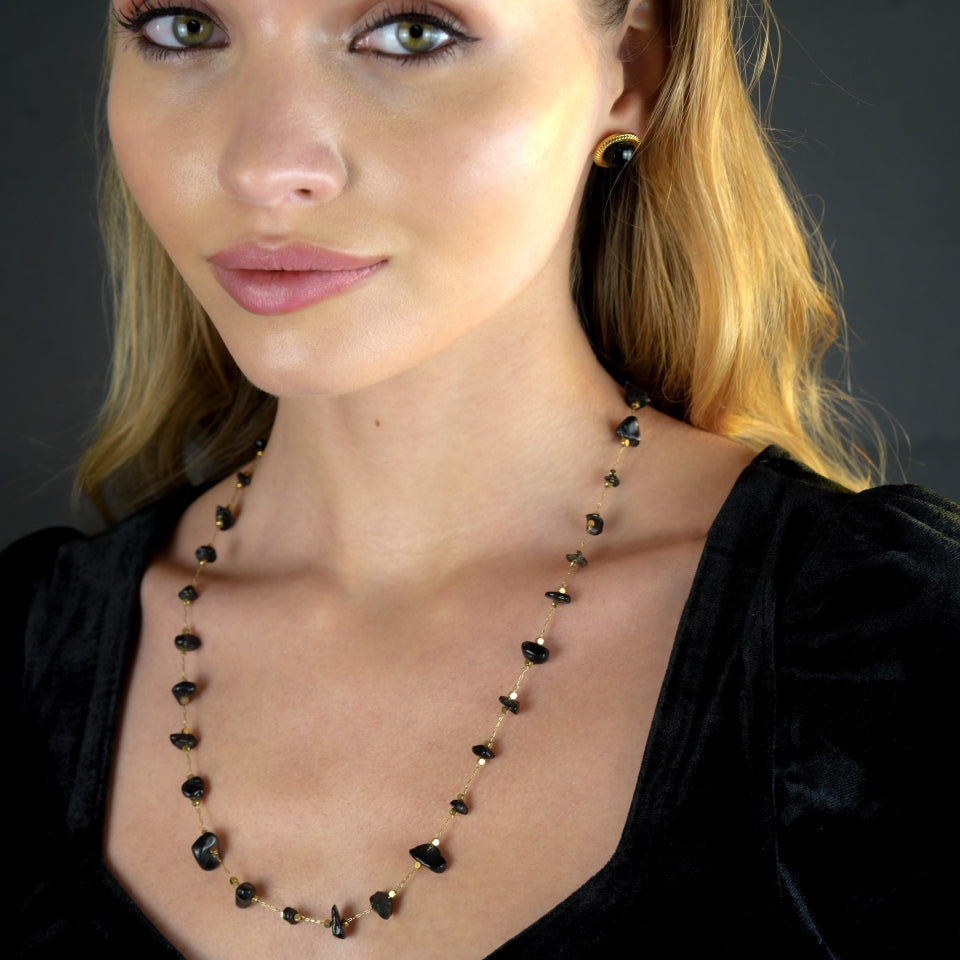 SARA Gold Square Mini Beads & Black Natural Stone Necklace